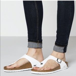 Birkenstock Gizeh sandal. White. Size 7.